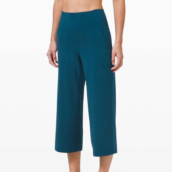 Lululemon Align Wide Leg Super-High-Rise Crop *23" - 10 Blue Borealis - Picture 1 of 7